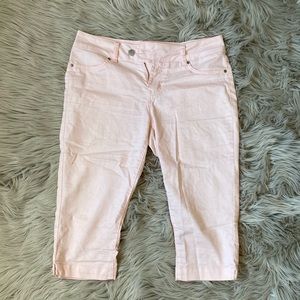 2/$35 Lightweight Pastel Cropped Jeans